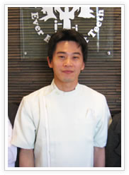 院長　古賀　洋